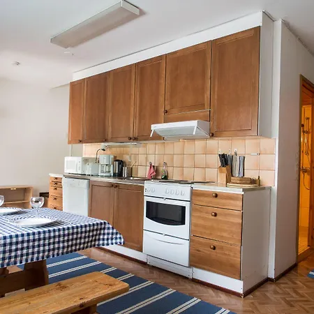 Borealis Πανσιόν 2*