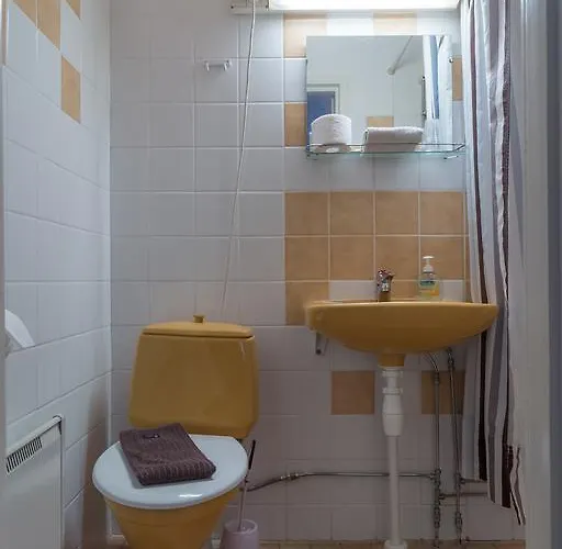 ゲストハウス ボレアリス 2*